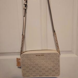 Michael Kors Crossbody Purse With Adustable Strap